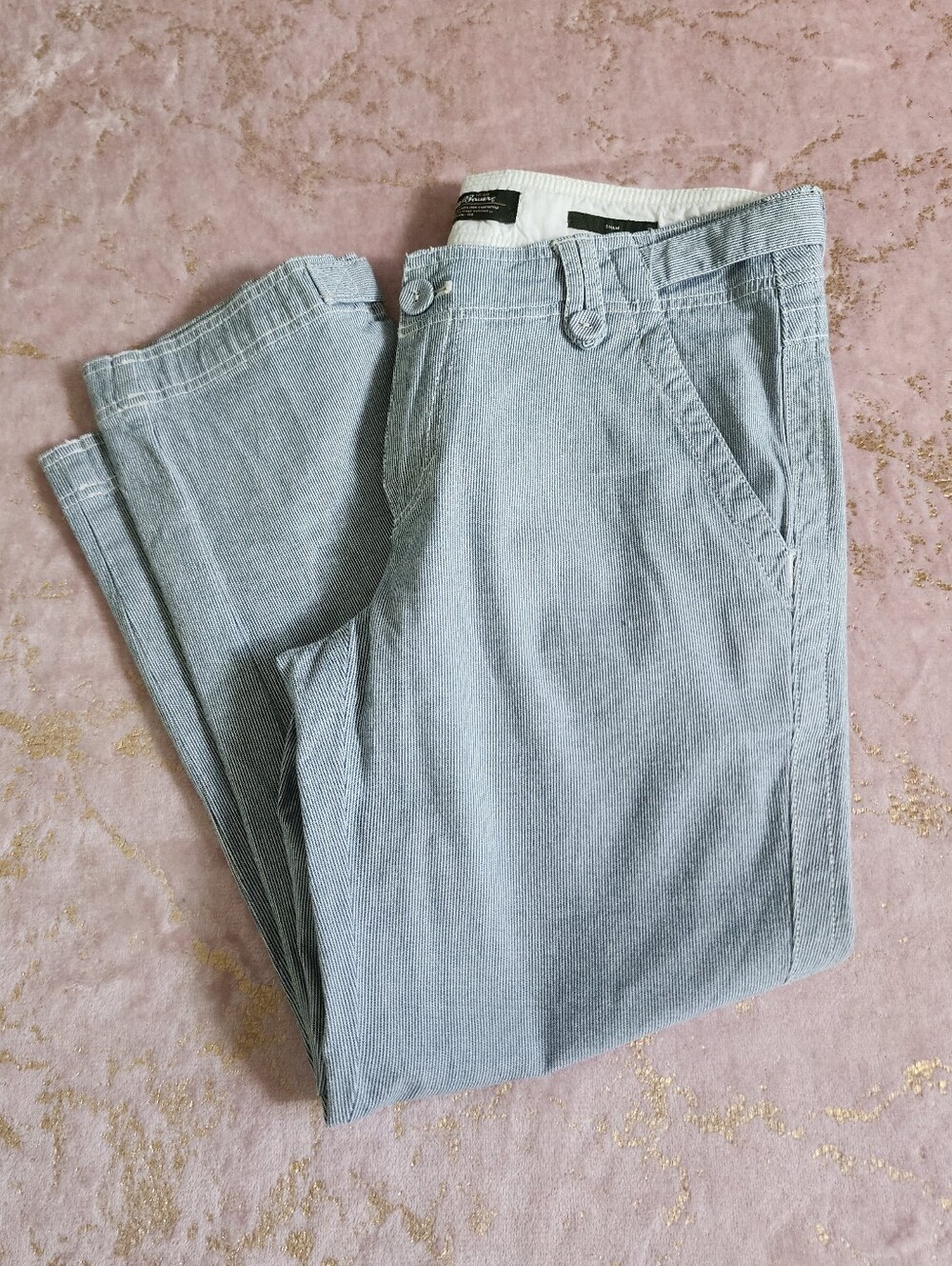 EDDIE BAUER | Light Blue Cropped Pants